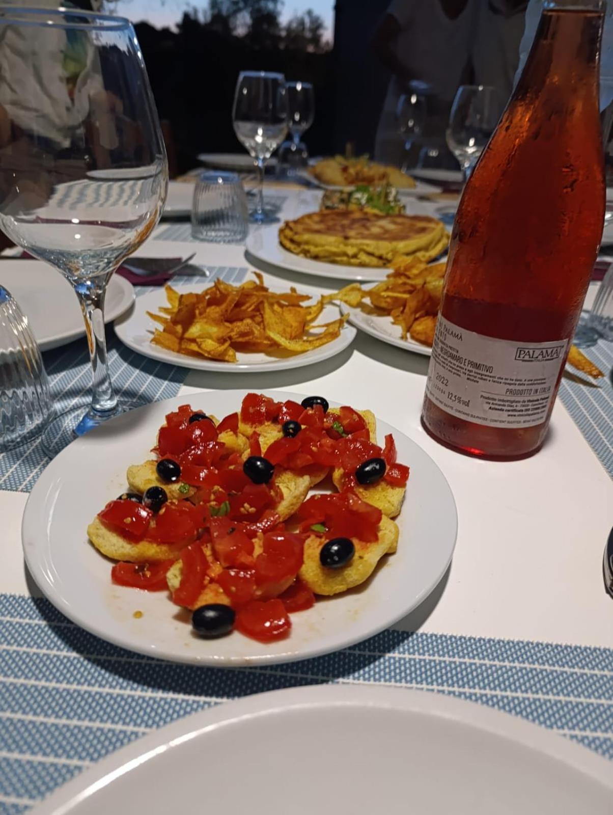 Tenuta Valle Dell Idro Otranto Con Piscina Casamassella Eksteriør bilde
